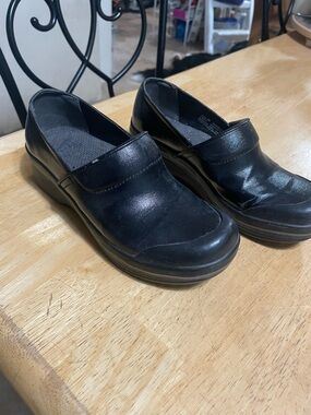 Women’s Black Slip-On Comfort Work Shoes Dansko